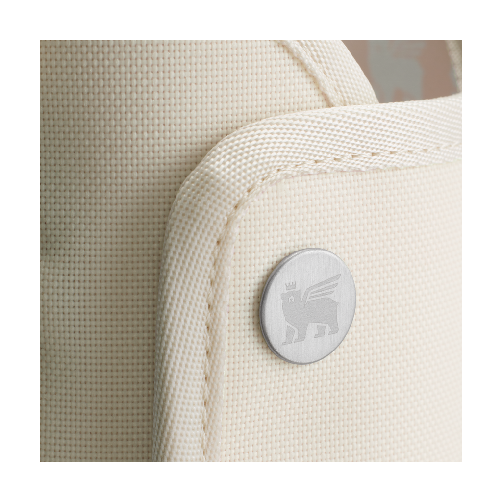The All Day 40 OZ Quencher Carry-All - Your Travel Cup